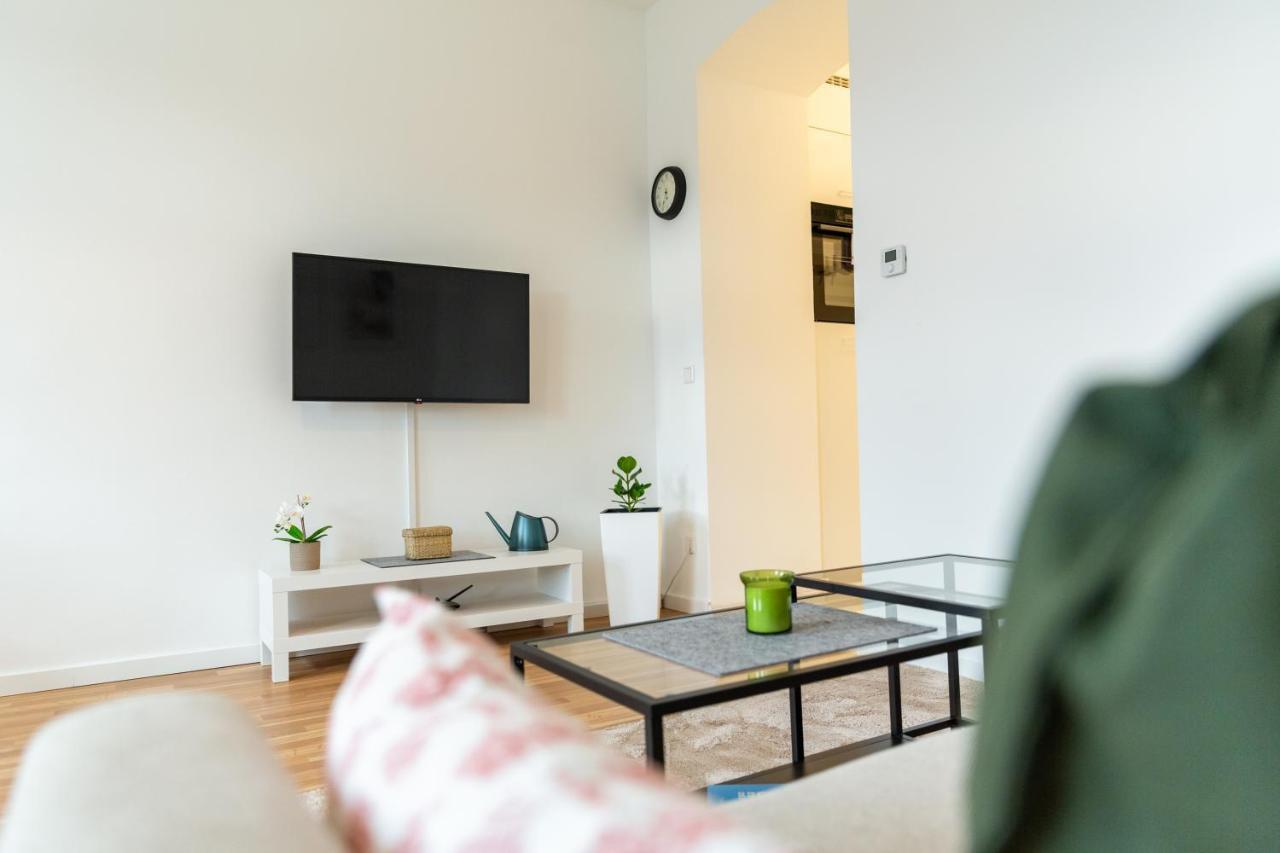 Central Apartment Vienna Esterno foto