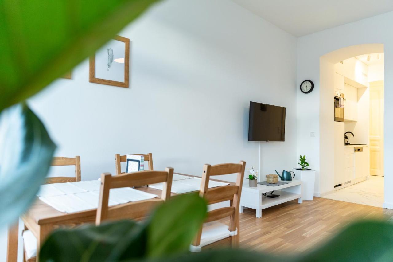 Central Apartment Vienna Esterno foto