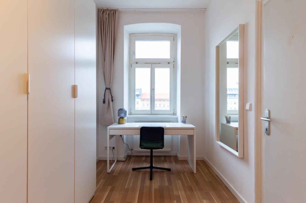 Central Apartment Vienna Esterno foto
